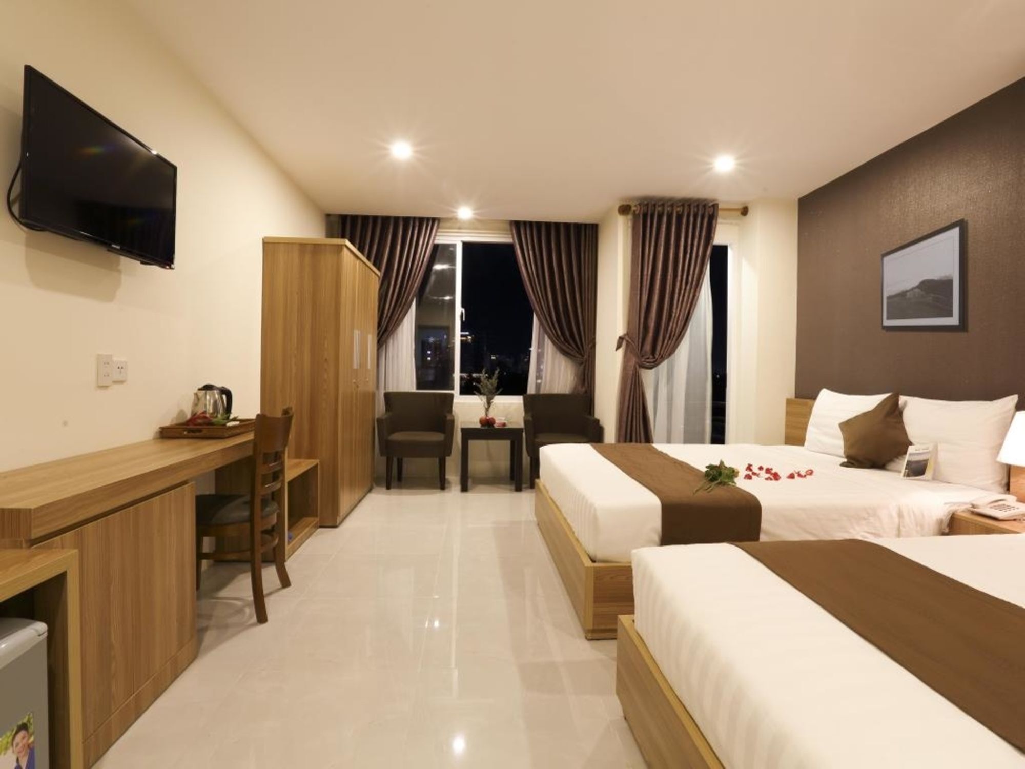 Thu Hien Hotel Nha Trang Extérieur photo